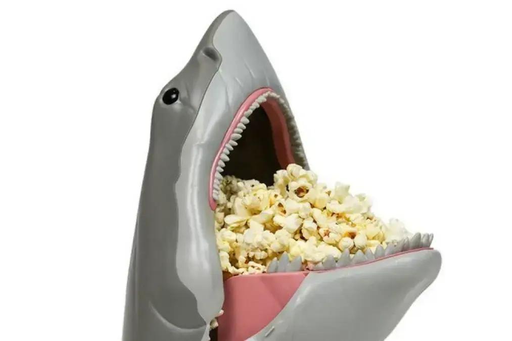 Cinemas Preparados para Lançamentos de Verão e Novos Baldes de Pipoca