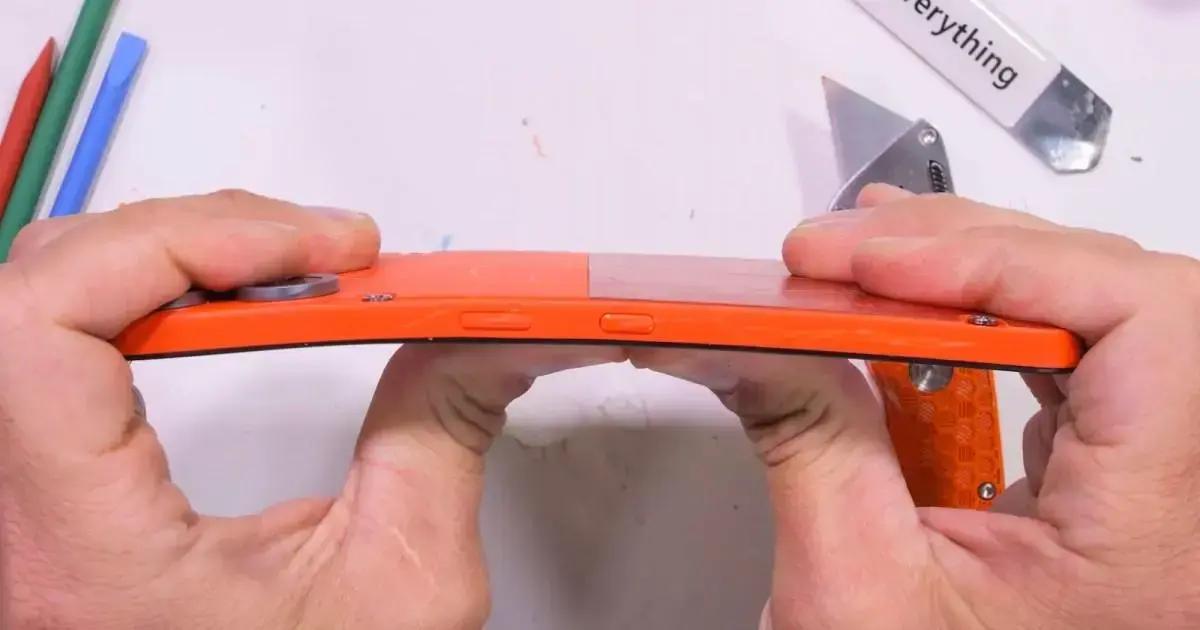 CMF Phone 2 Pro é submetido a testes extremos de durabilidade