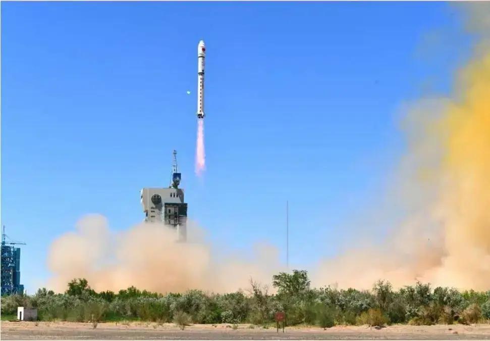 China planeja rede de supercomputadores de IA no espaço