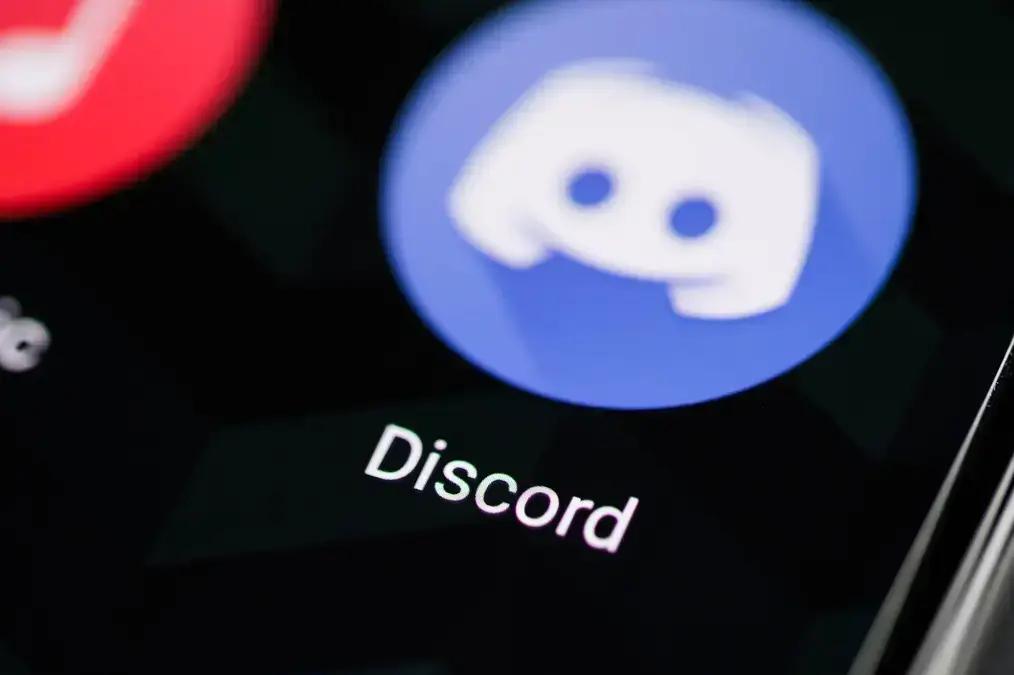Pesquisa brasileira coleta bilhões de mensagens públicas do Discord para estudo em ciências sociais