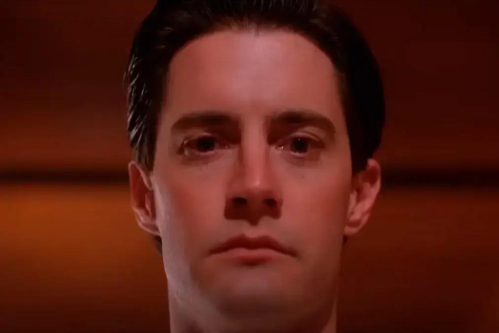 Há 35 anos, Twin Peaks encerrava sua primeira temporada sem resolver seu maior mistério