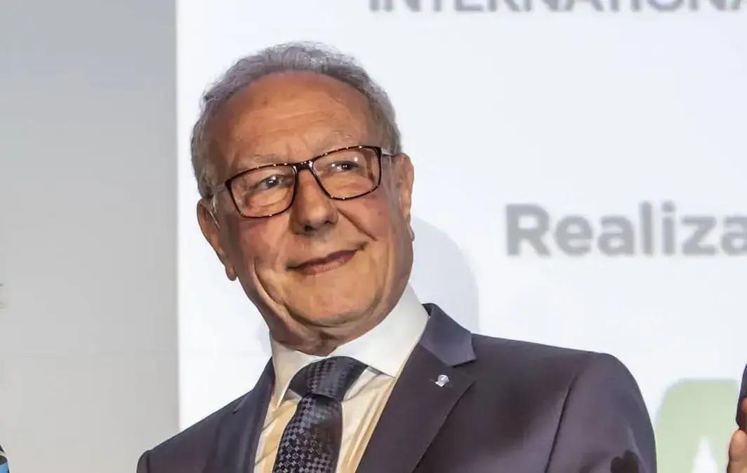 Ex-ministro da Agricultura destaca importância de conter gripe aviária no Brasil