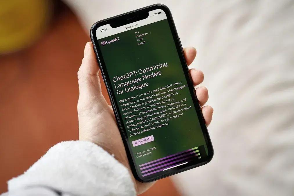 ‘Prompt Masters’: conheça os profissionais que lucram com comandos de IA