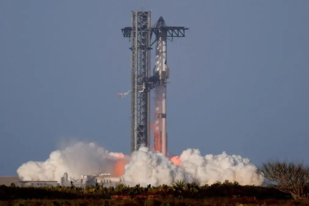 SpaceX recebe autorização para novo voo do Starship após falhas anteriores