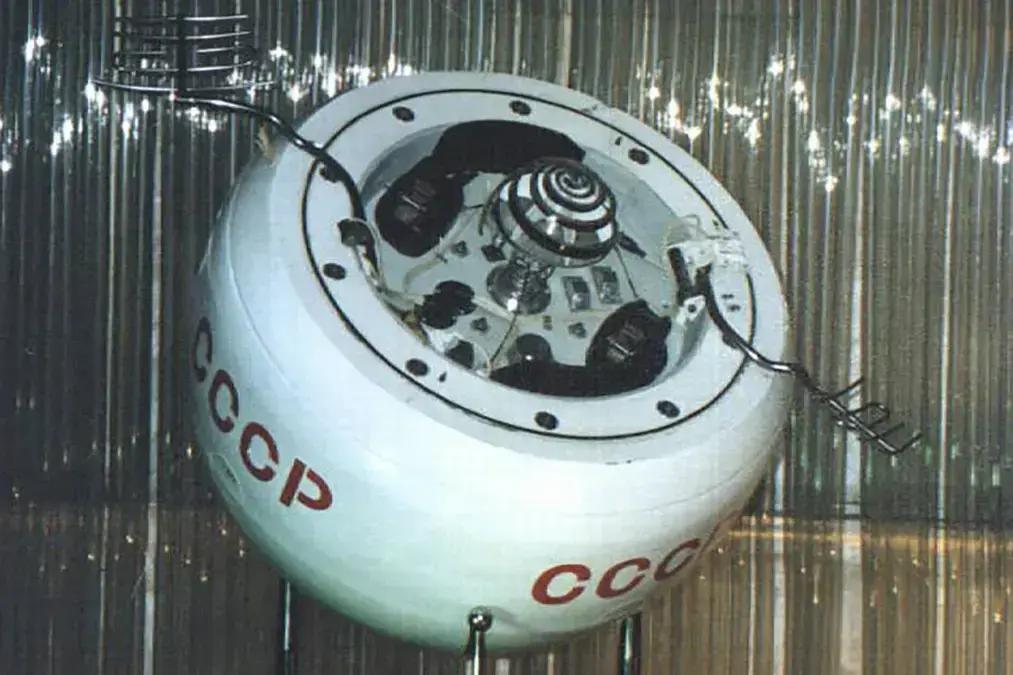 Parte da espaçonave Kosmos 482 deve reentrar na Terra este mês