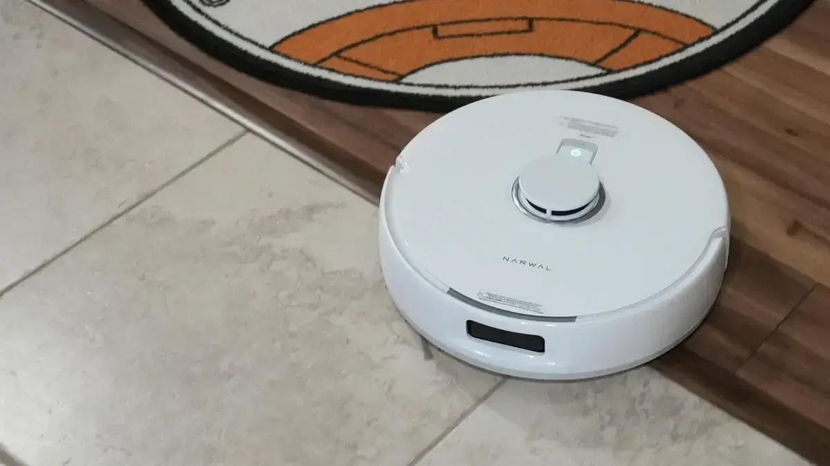 Narwal Freo Pro: aspirador robô com desconto nos EUA, mas não no Brasil