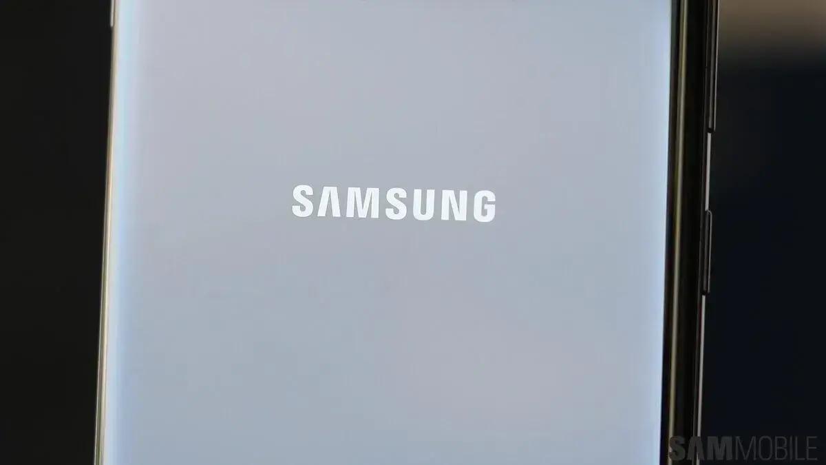 Samsung desenvolve novo power bank e imagem do produto é revelada