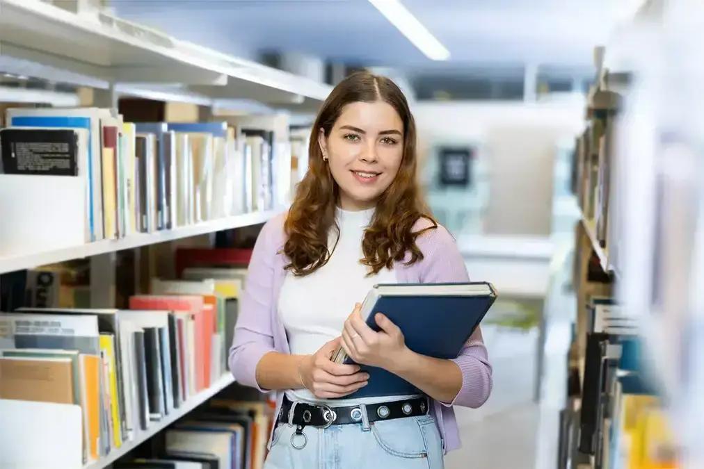 Cinco obras da literatura portuguesa que você precisa conhecer