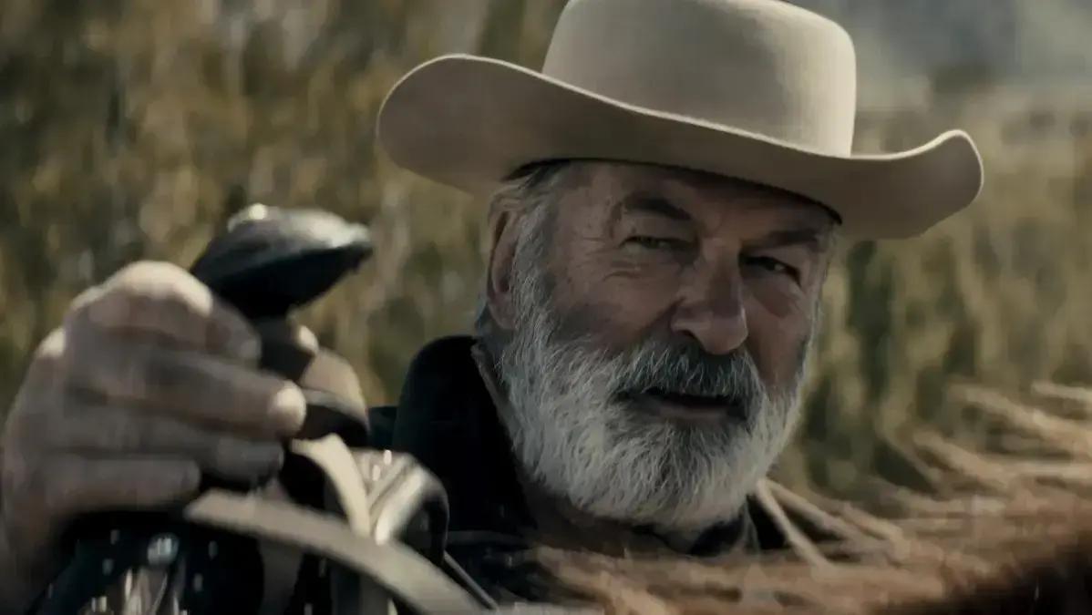Filme 'Rust' de Alec Baldwin chega aos cinemas e plataformas digitais