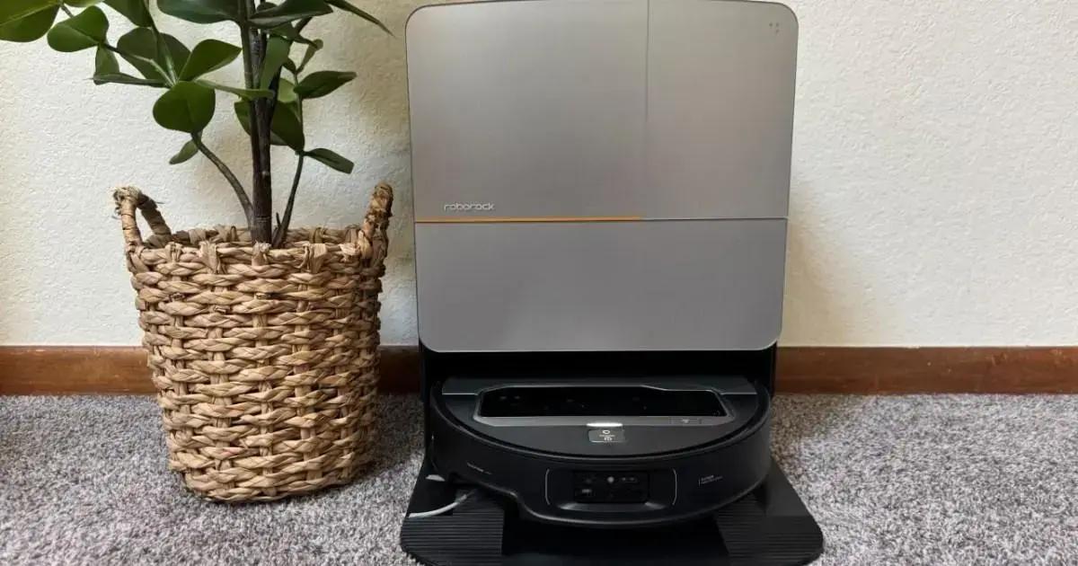 Roborock Saros Z70: análise do aspirador robô com braço robótico