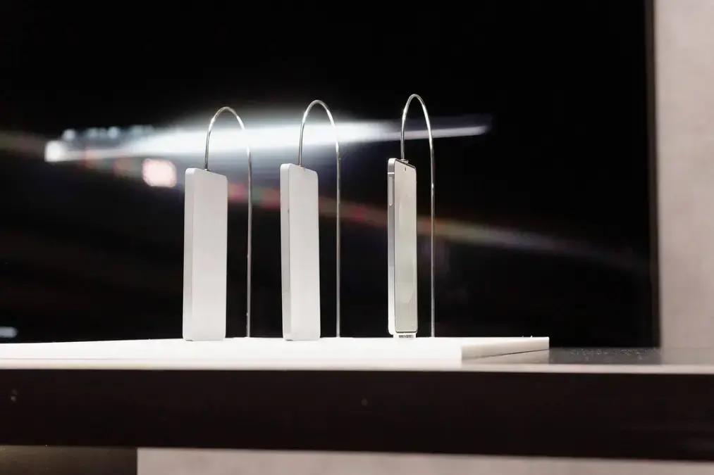 Samsung anuncia Galaxy S25 Edge, smartphone ultrafino com 5,8 mm de espessura