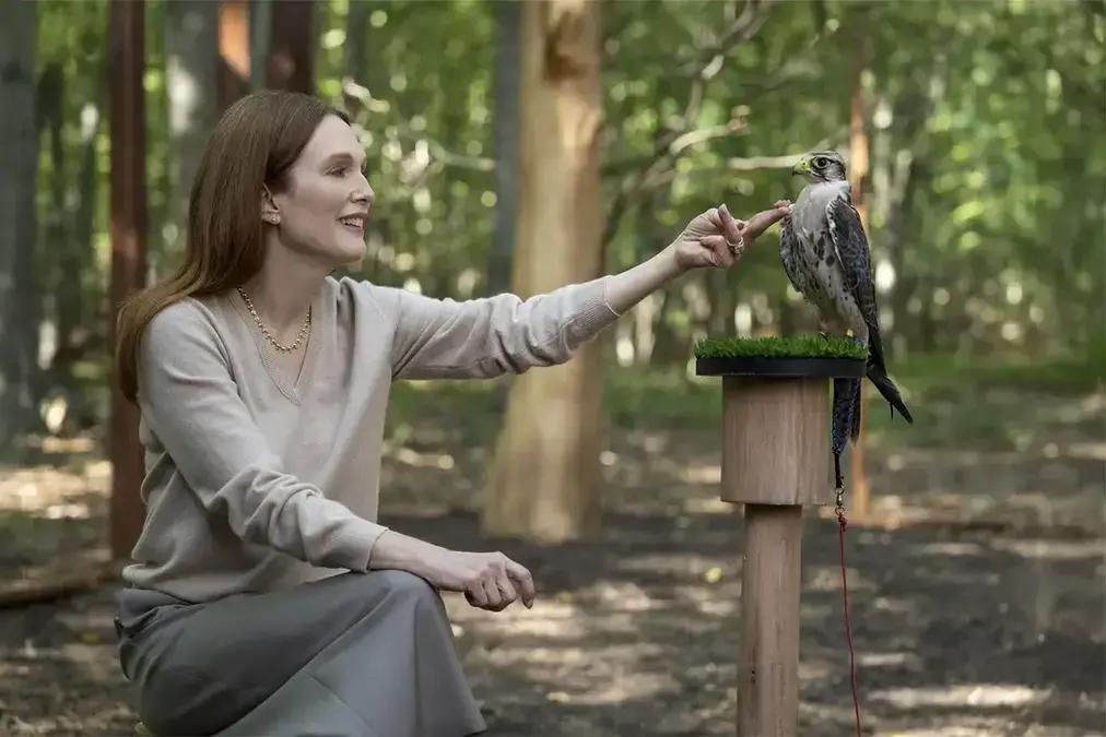 Nova série com Julianne Moore, 'Sereias', é destaque na Netflix