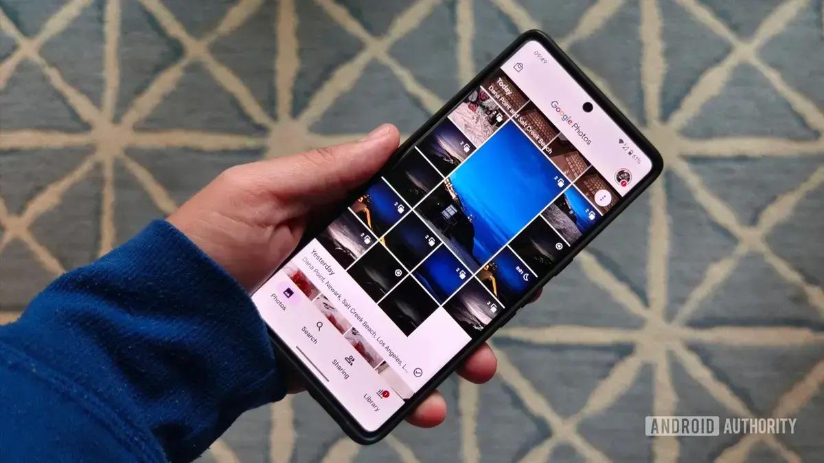 Google Fotos agora permite adicionar fotos manualmente aos grupos