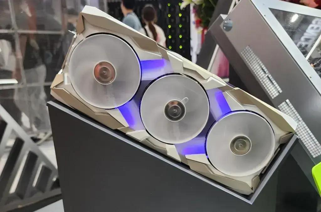 AURAS apresenta soluções de resfriamento para GPUs NVIDIA e AMD e placas-mãe com refrigeração líquida