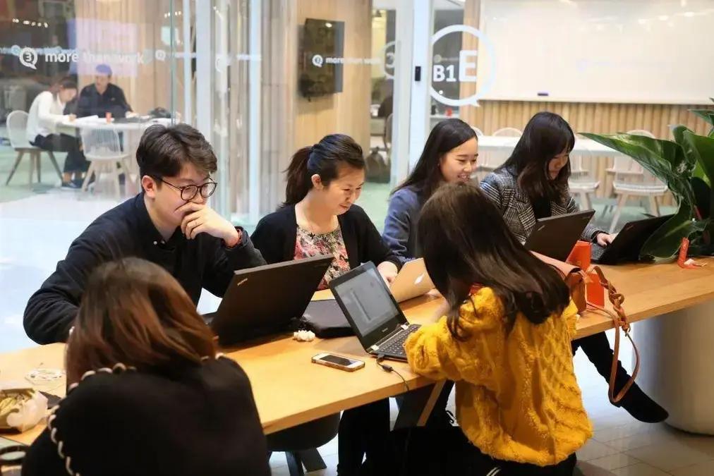 Descubra 6 ferramentas de IA que podem aumentar sua produtividade