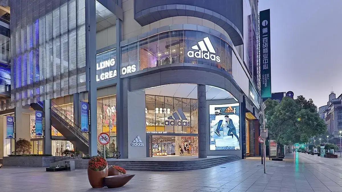 Adidas confirma vazamento de dados de clientes no Brasil