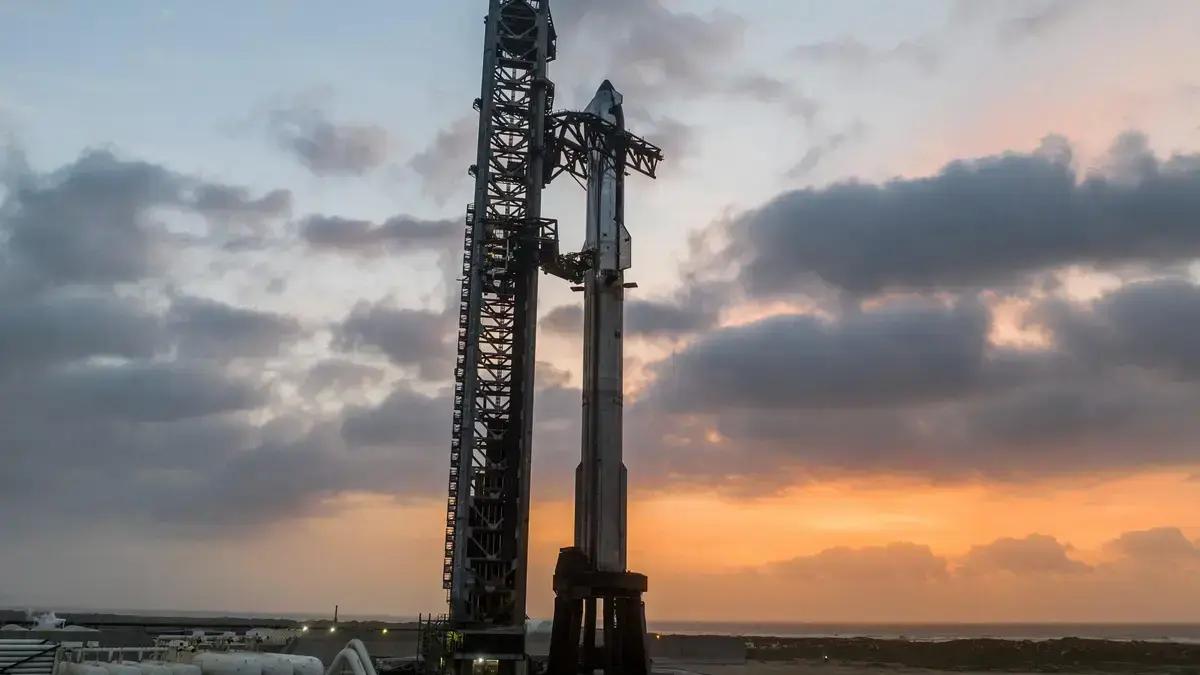 SpaceX tenta novo lançamento da nave Starship após falhas anteriores