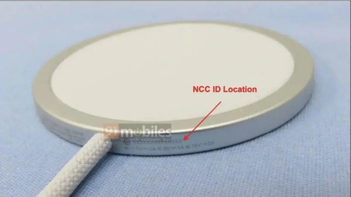 iPhone 17 pode suportar carregamento sem fio MagSafe de até 50W com padrão Qi 2.2