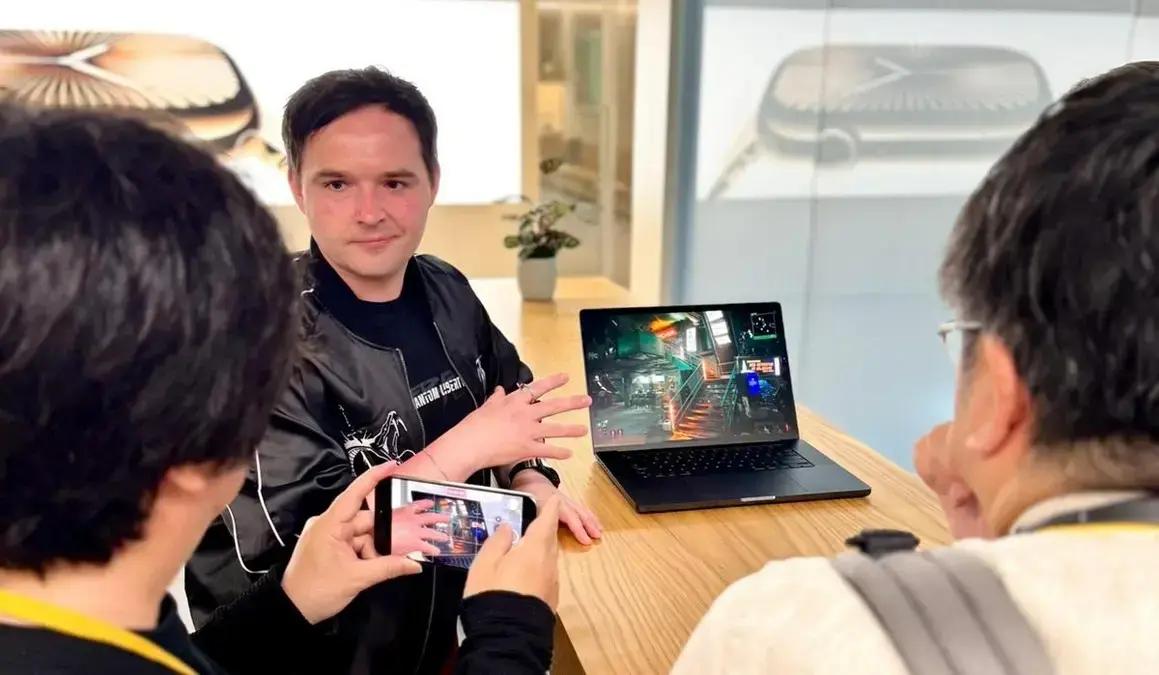 Cyberpunk 2077 roda a 120FPS em MacBook Pro com chip M4 em demonstração na Apple