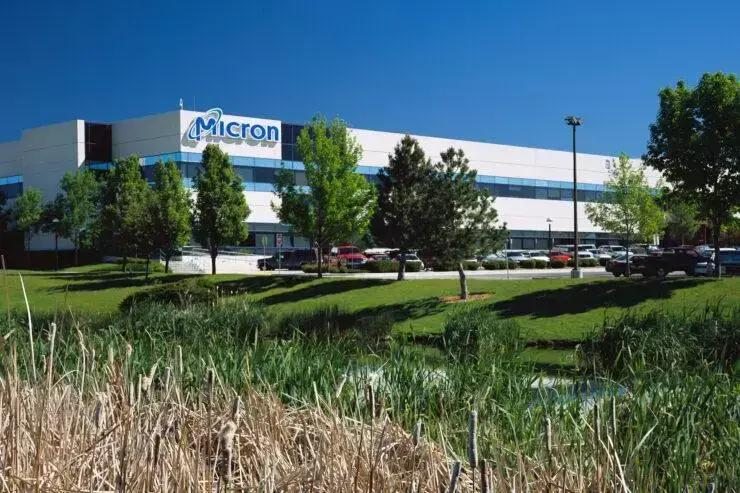 Micron anuncia fim da produção de memória DDR4; preços podem subir