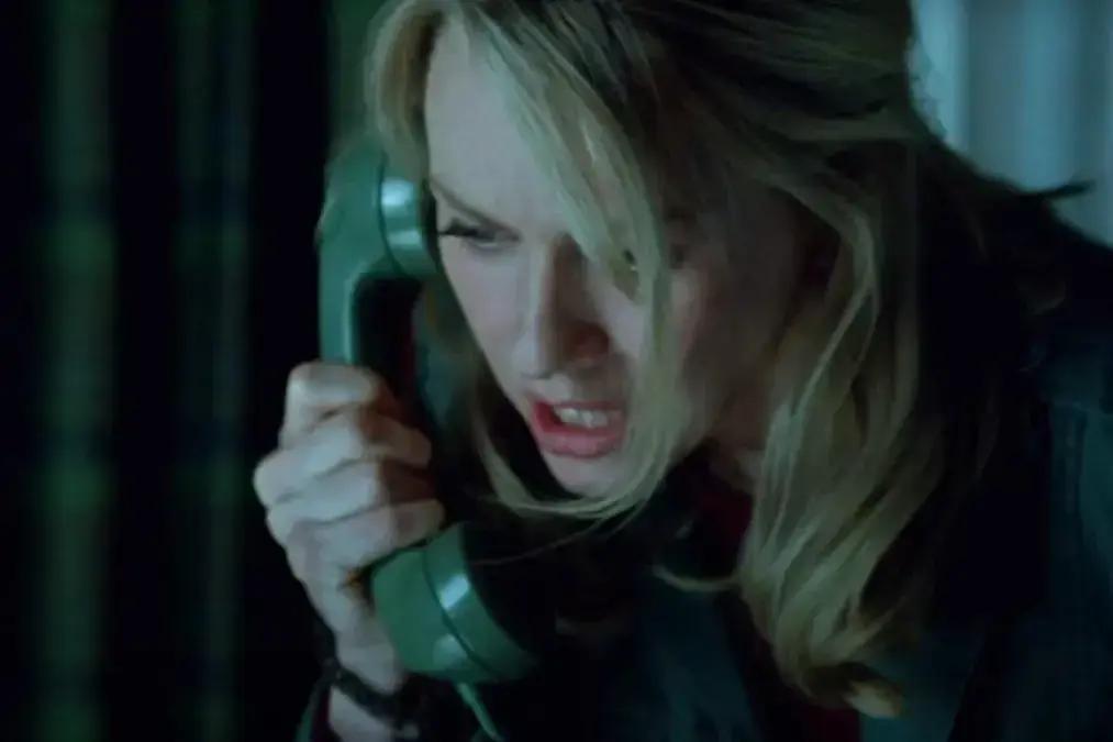 8 Filmes de Terror que Usam Telefones Fixos para Aterrorizar