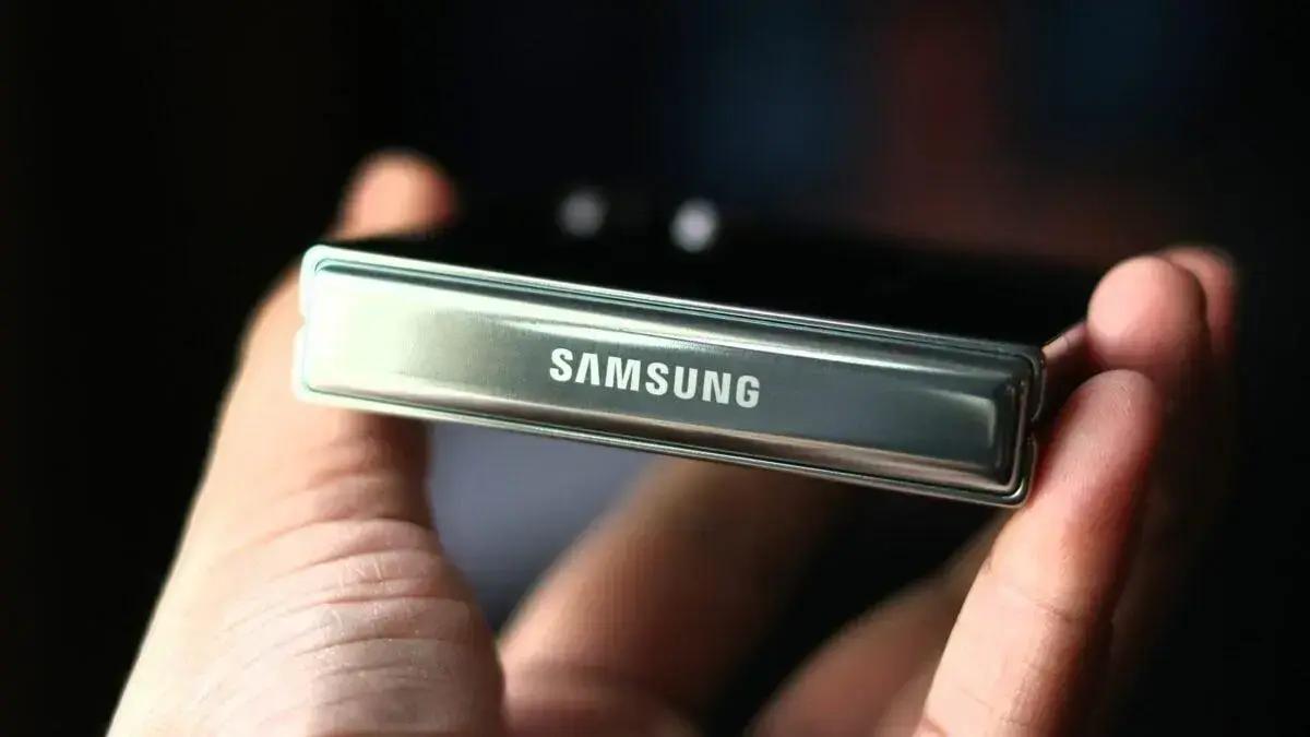 Desafios dos celulares dobráveis da Samsung no mercado brasileiro