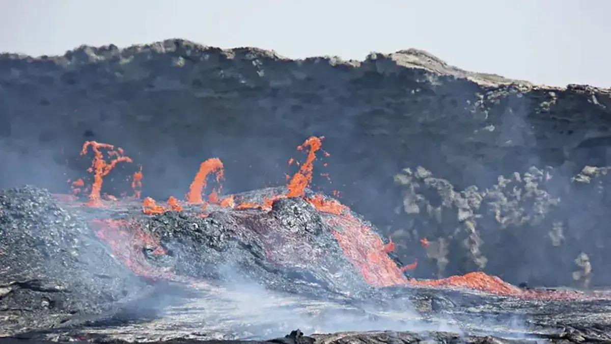 Pulsos do interior da Terra moldam formação de novo oceano