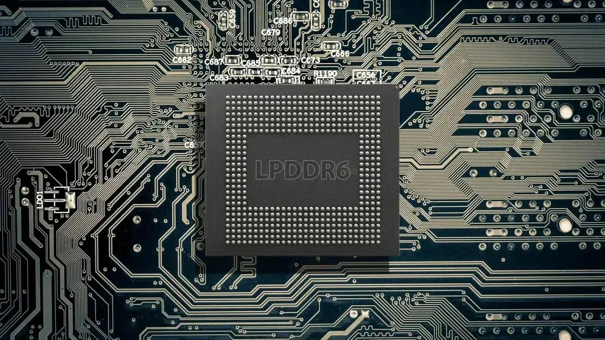 Samsung acelera desenvolvimento da LPDDR6 RAM para liderar mercado em 2025