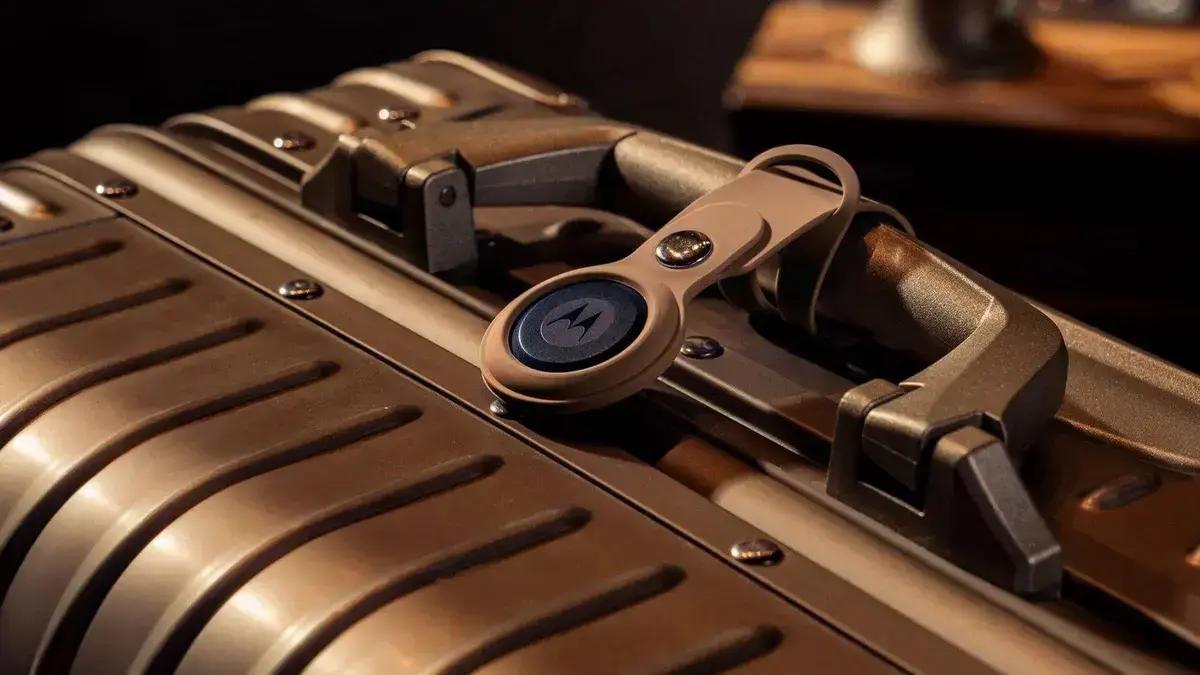 Moto Tag com suporte UWB melhora rastreamento de objetos no Brasil