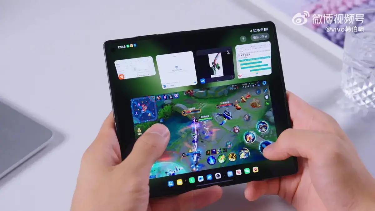 Vivo X Fold 5 chega com recurso inédito de multitarefa para dobráveis