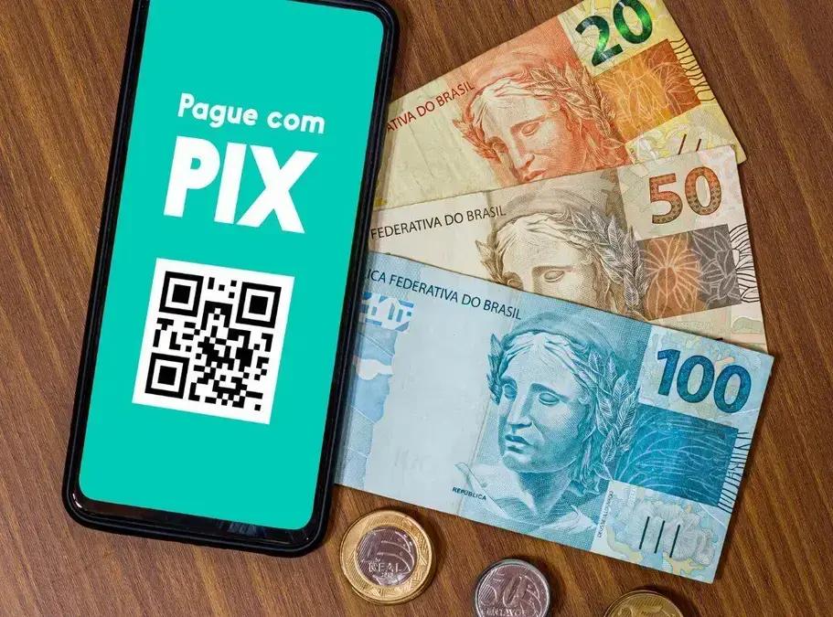 Pix Automático pode elevar adimplência em 30%, segundo Itaú Unibanco