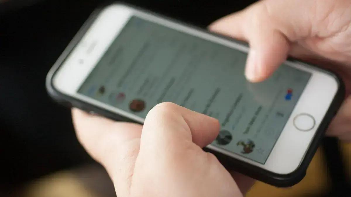 Câmara dos EUA proíbe WhatsApp em dispositivos oficiais por riscos à segurança
