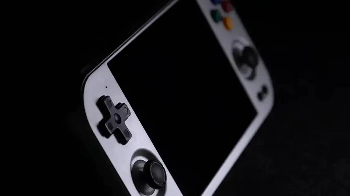 Dispositivo Android para jogos emulando consoles antigos e modernos