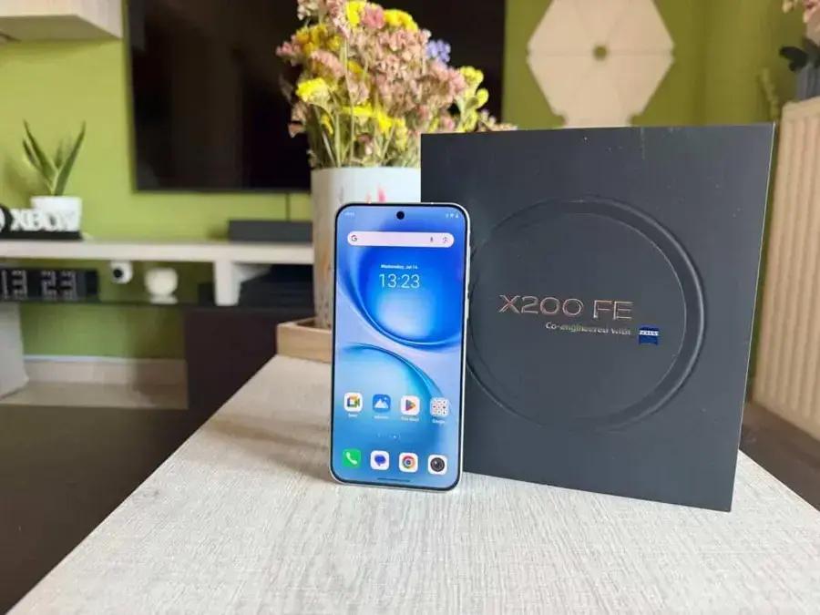 Análise do Vivo X200 FE: Smartphone compacto com recursos avançados