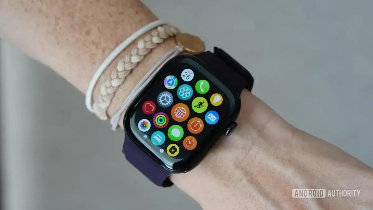 Apple Watch Series 10 com maior desconto já registrado, preço de US$ 379,99