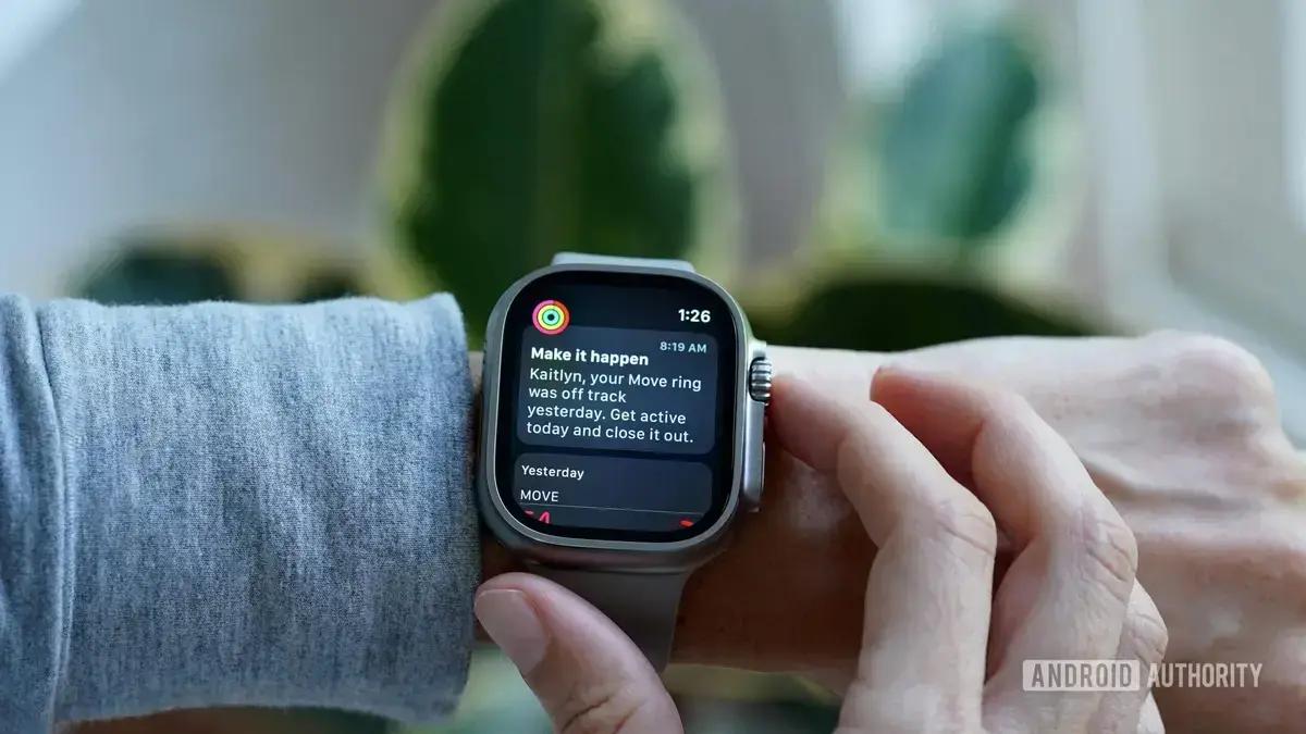 Apple Watch Ultra 2 com menor preço registrado fica em R$ 3.250,00