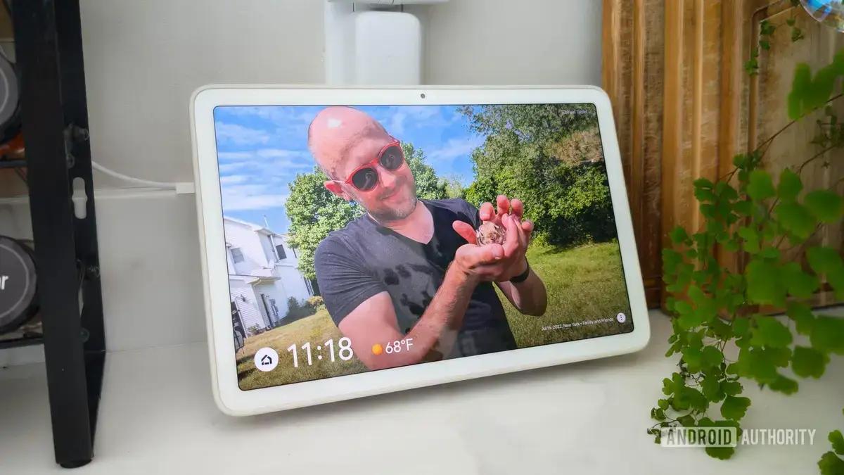 Atualização do Android traz efeito de desfoque no papel de parede na tela de bloqueio