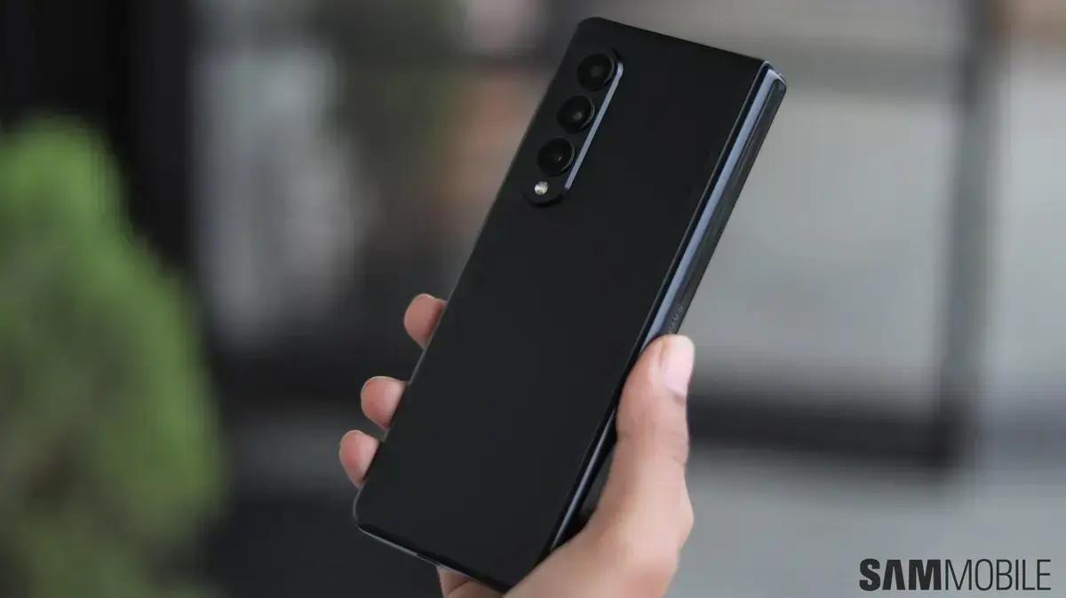 Atualização de segurança no Galaxy Z Fold 3 chega a vários países