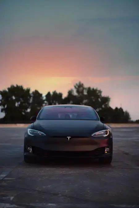 Avaliação das entregas da Tesla no segundo trimestre de 2025 no Brasil