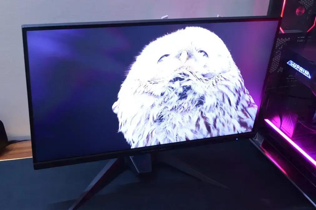 Monitor de jogos ASRock PG27FFX2A com taxa de 520 Hz no Brasil