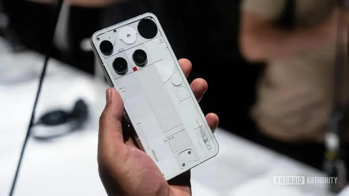 Lançamento do Nothing Phone 3 movimenta mercado de smartphones de alta performance