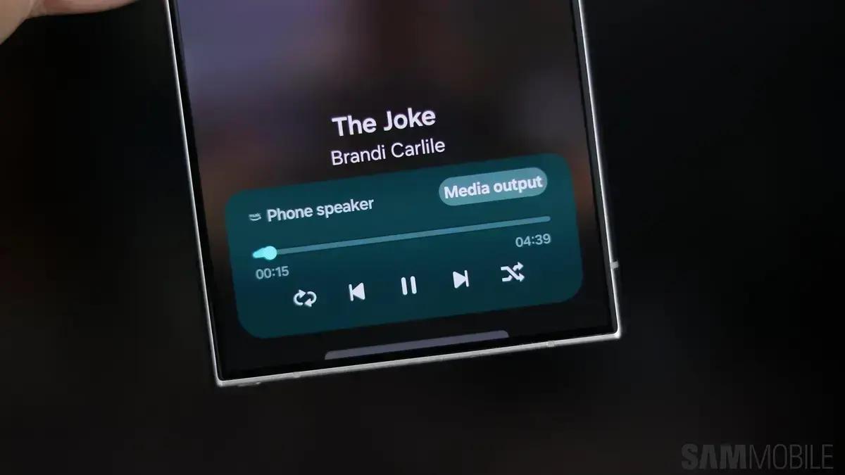 Expansão do suporte ao Now Bar na One UI 8 da Samsung