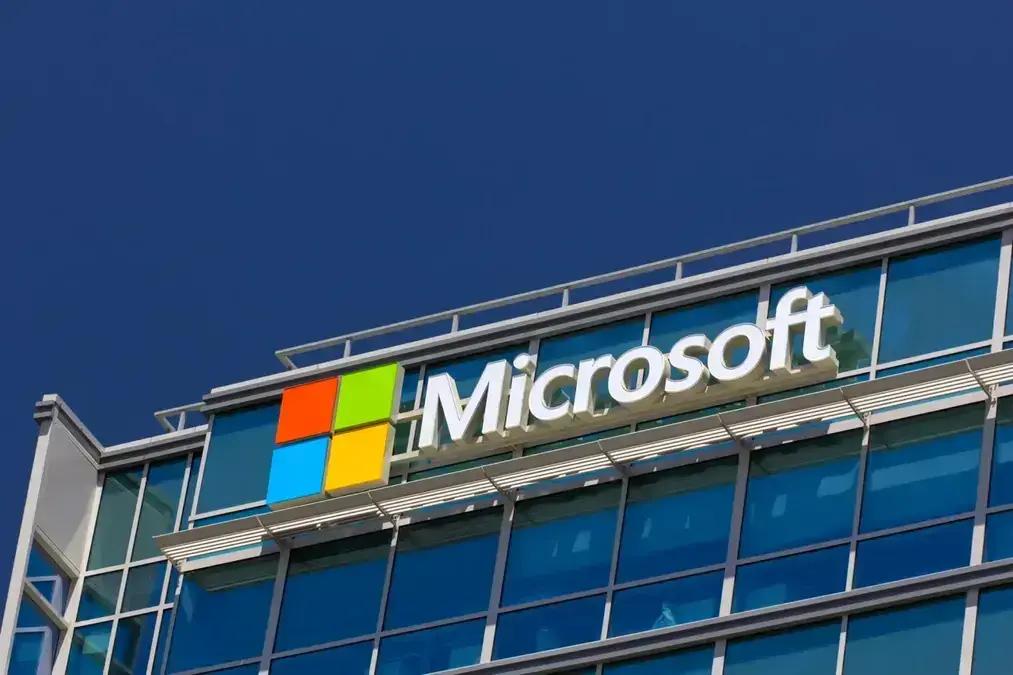 Microsoft lança modelo de IA que roda no dispositivo com maior eficiência