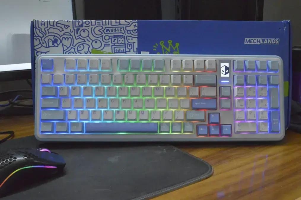 Review do teclado wireless Vibe99: desempenho e tecnologia acessível