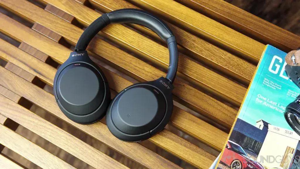 Fones de ouvido Sony WH-1000XM4 estão com preço reduzido para US$ 199,99