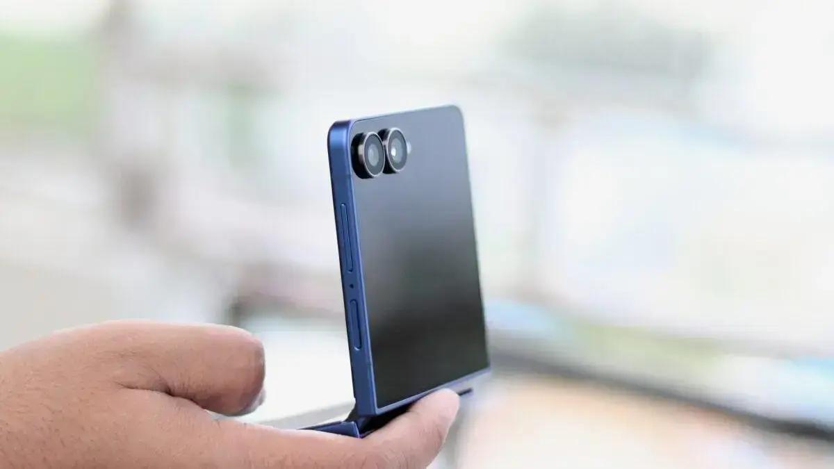 Trade-in de iPhone oferece até 50% de desconto em celulares dobráveis da Samsung
