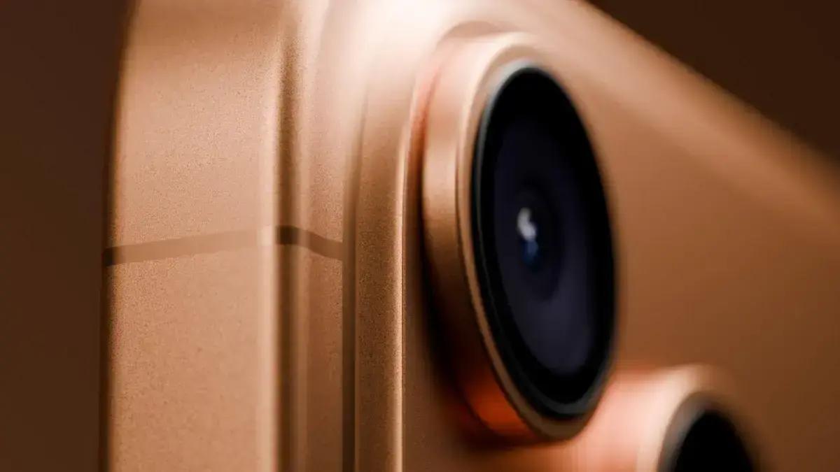 Vazamento sobre iPhone 17 Pro aponta novo design de antena 5G