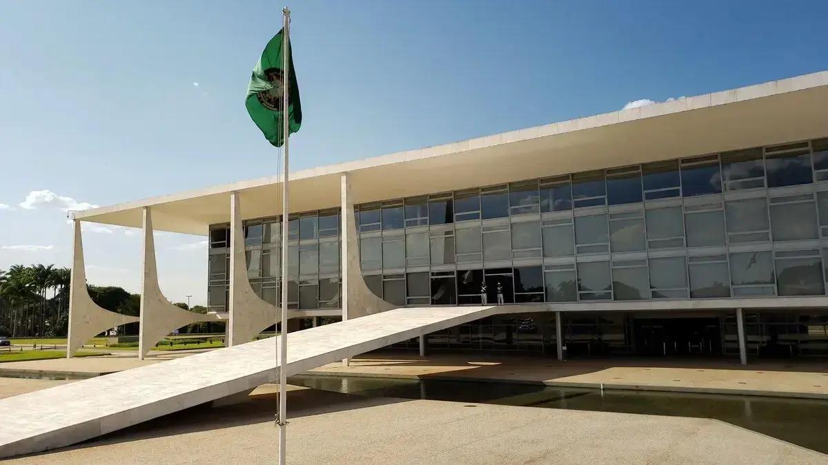 Governo brasileiro testa aplicativo de mensagens para substituir WhatsApp