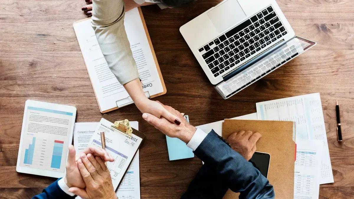 Construindo o Amanhã: A Experiência Presente Define o Futuro