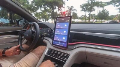 Governo define novas regras para importação de carros elétricos e híbridos no Brasil